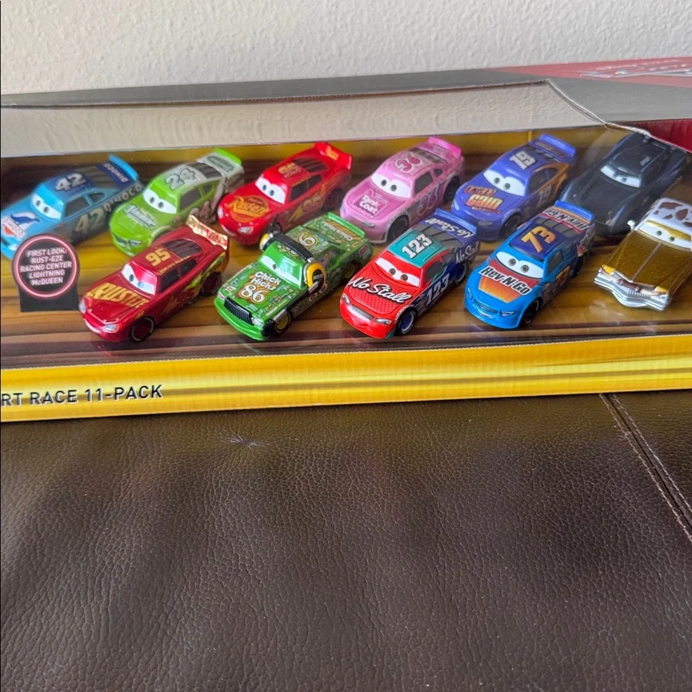 Mattel Disney and Pixar Cars Desert Race 11-Pack Toy Set
